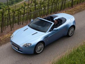 Aston Martin V8 Vantage Roadster 2008 года 